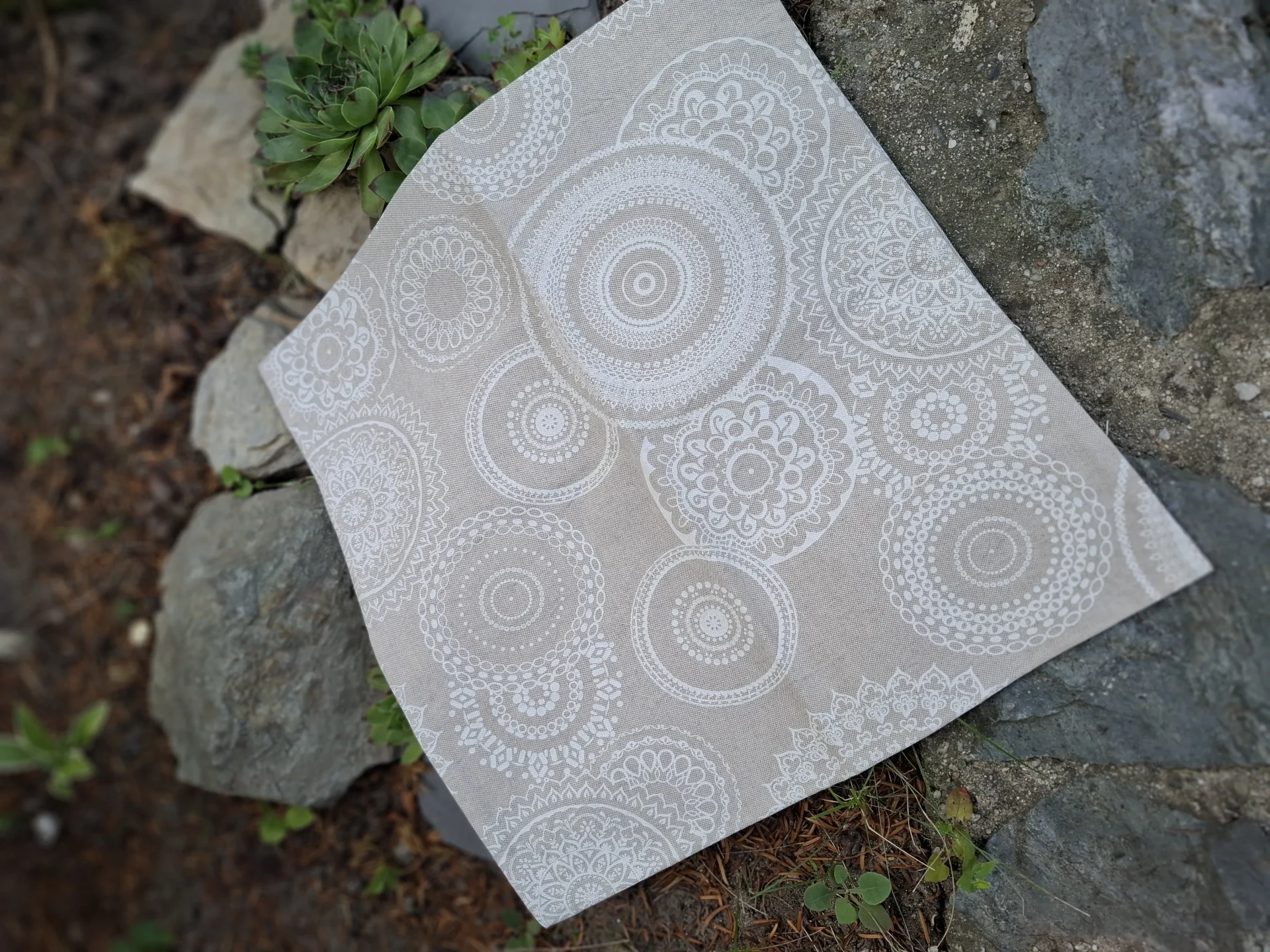 Obliečky na vankúše s mandalovým vzorom